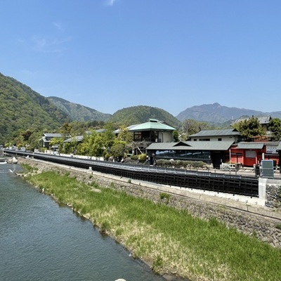 京都の嵐山の止水壁